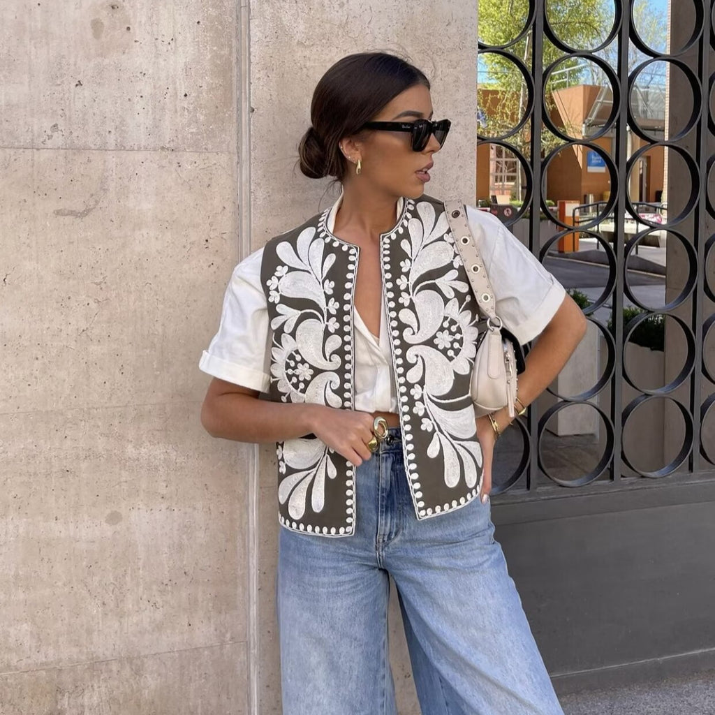 European And American Women's Clothing Sleeveless Embroidered Vest Women's Top