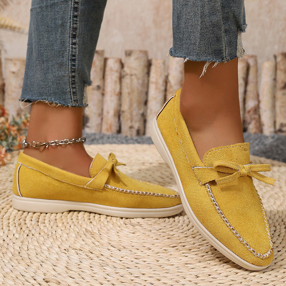 Fashion Casual Flat Suede Pumps