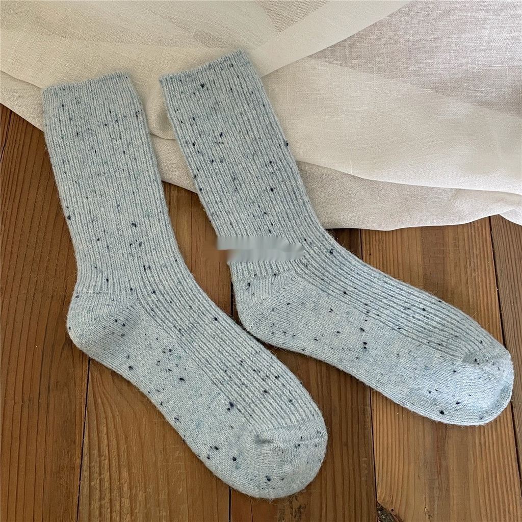 Female Solidcolor Mid-calf Length Cashmere Socks